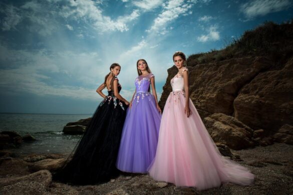 девушка в платье на выпускной фото