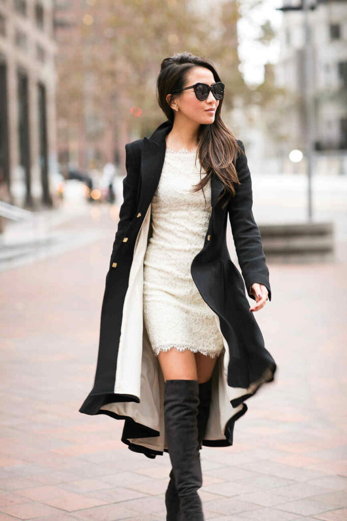 девушка в черном пальто фото