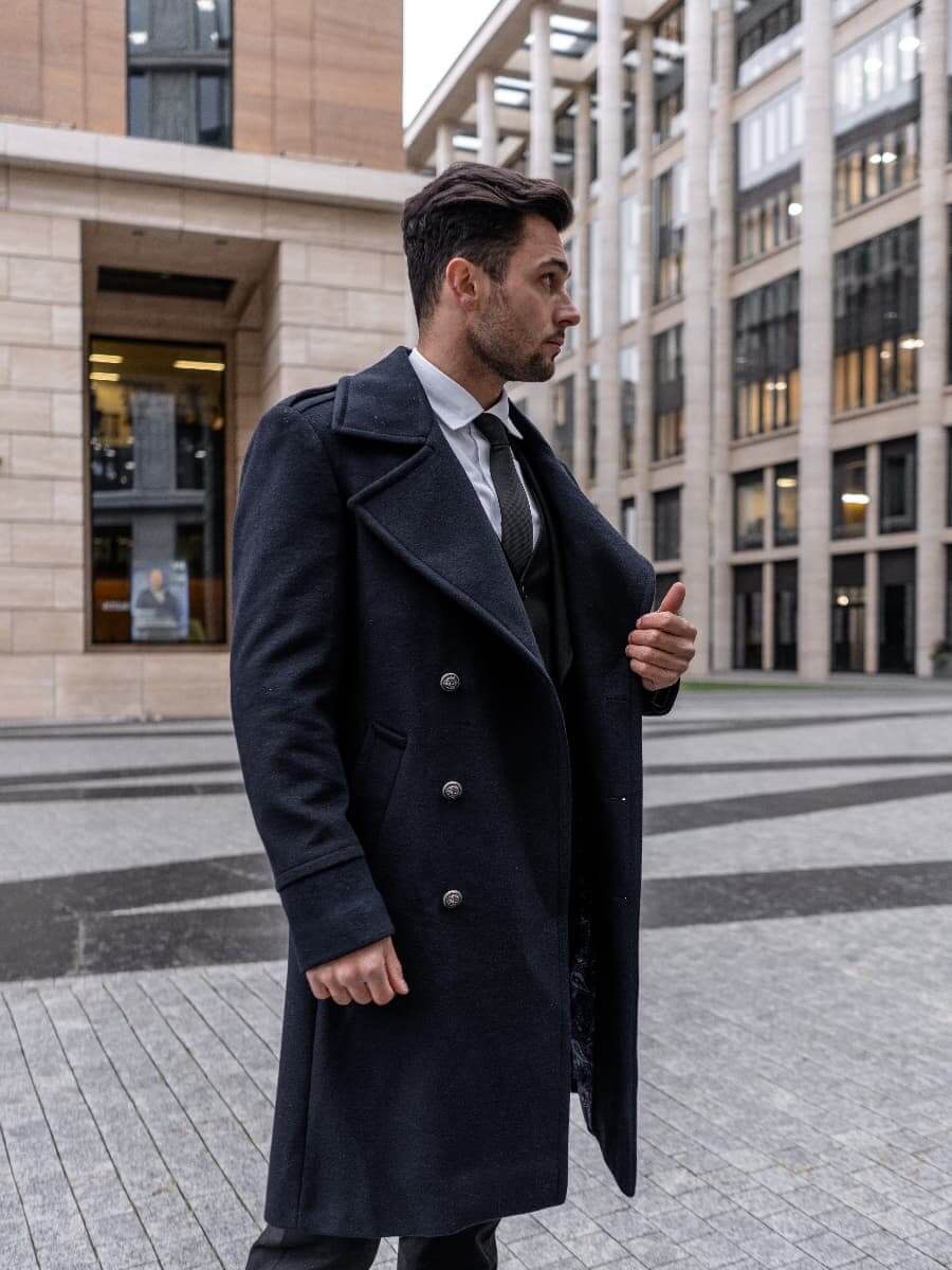 Недорогие мужские пальто